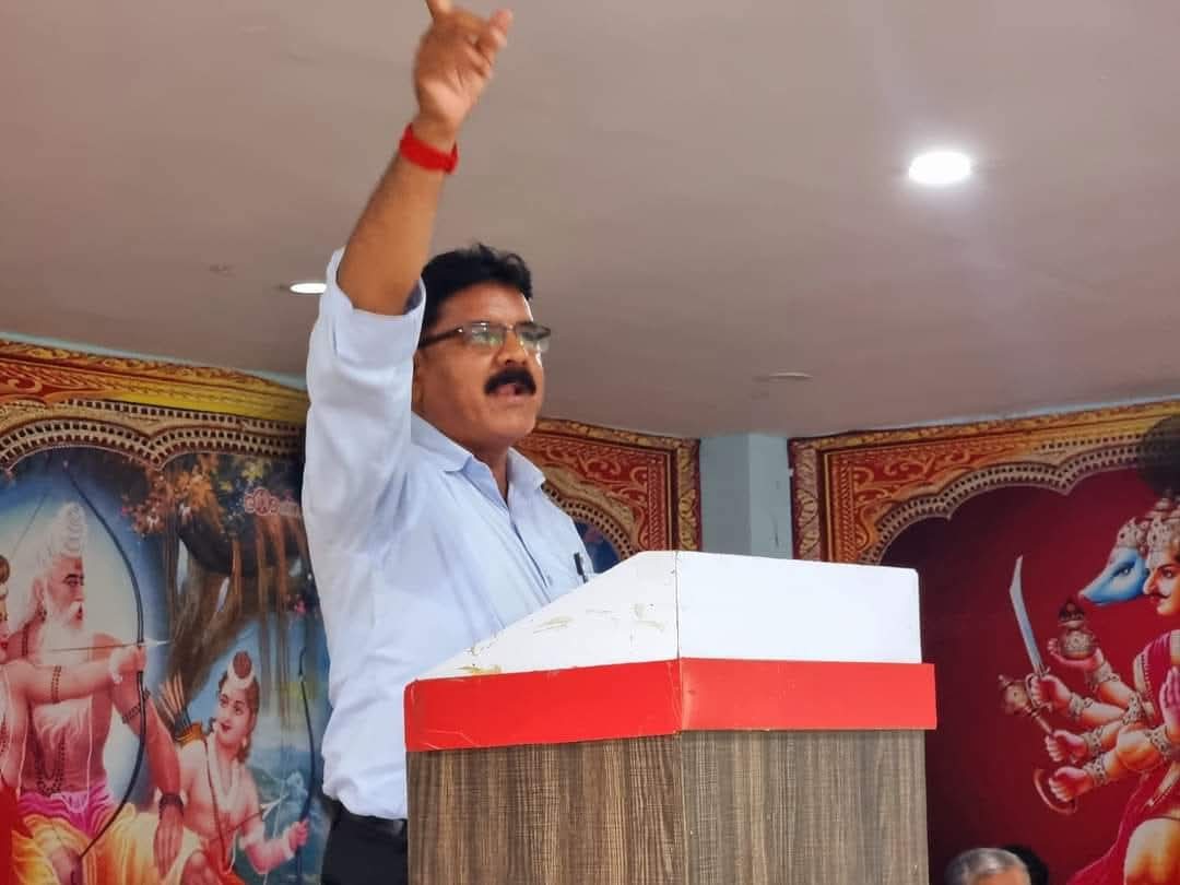 उम्मेदवार राम नरेश यादव प्रति मतदाताहरूको आकर्षण र विश्वास बढ्दै