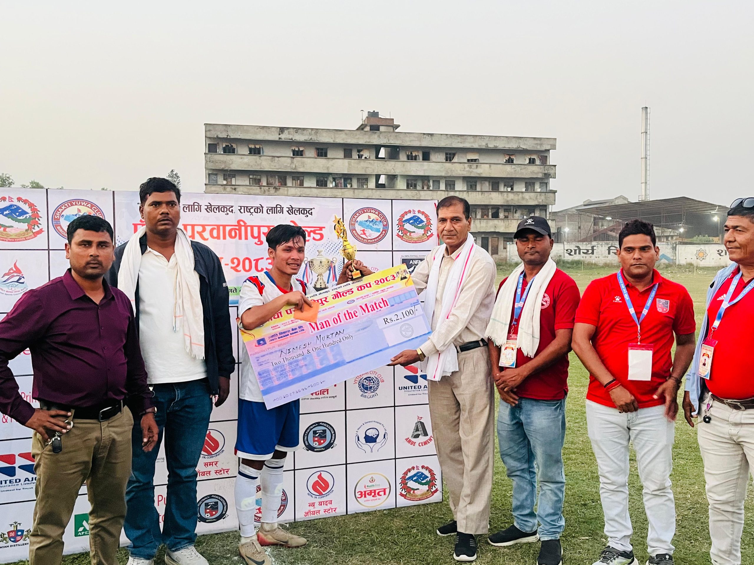 रिगल हेटौंडा एन्फा मकवानपुर परवानीपुर गोल्डकपको सेमिफाइनलमा 